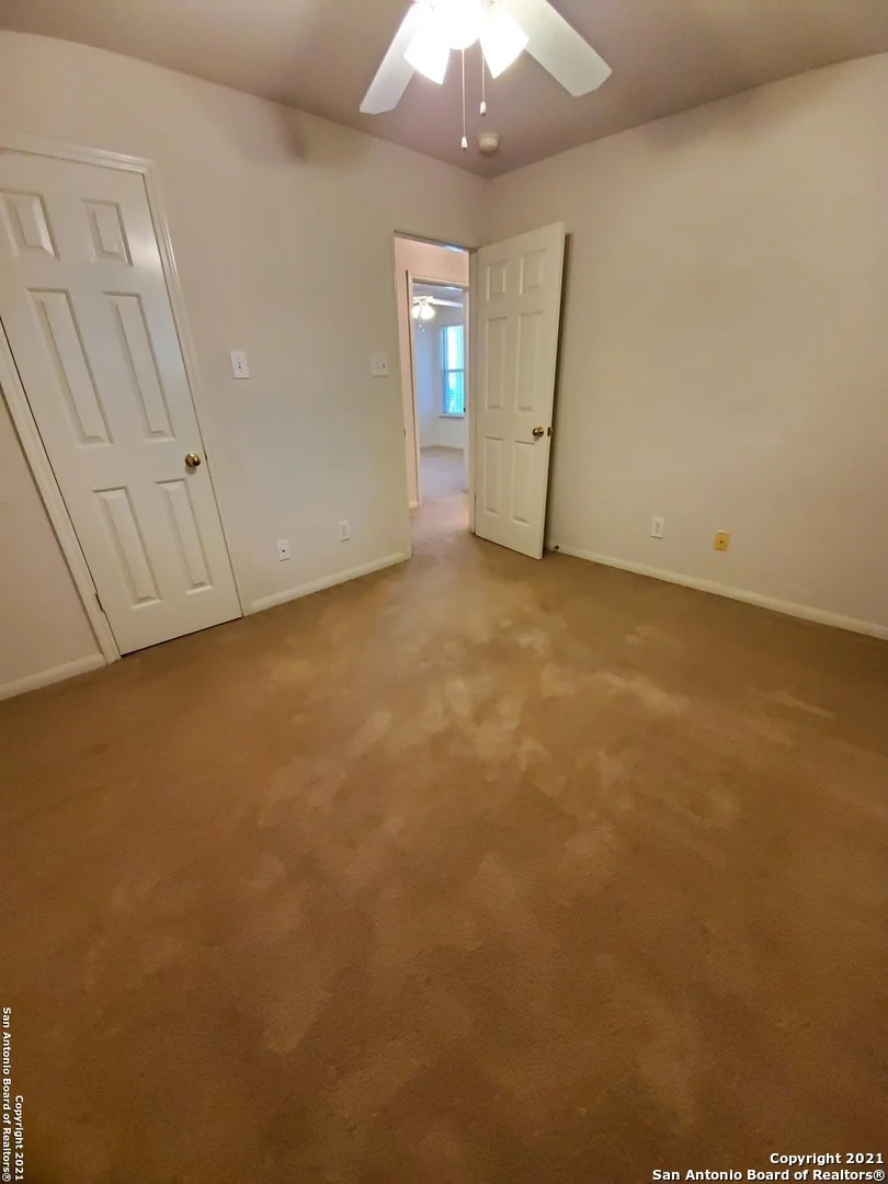Photo of 13135 ALMOND BEND