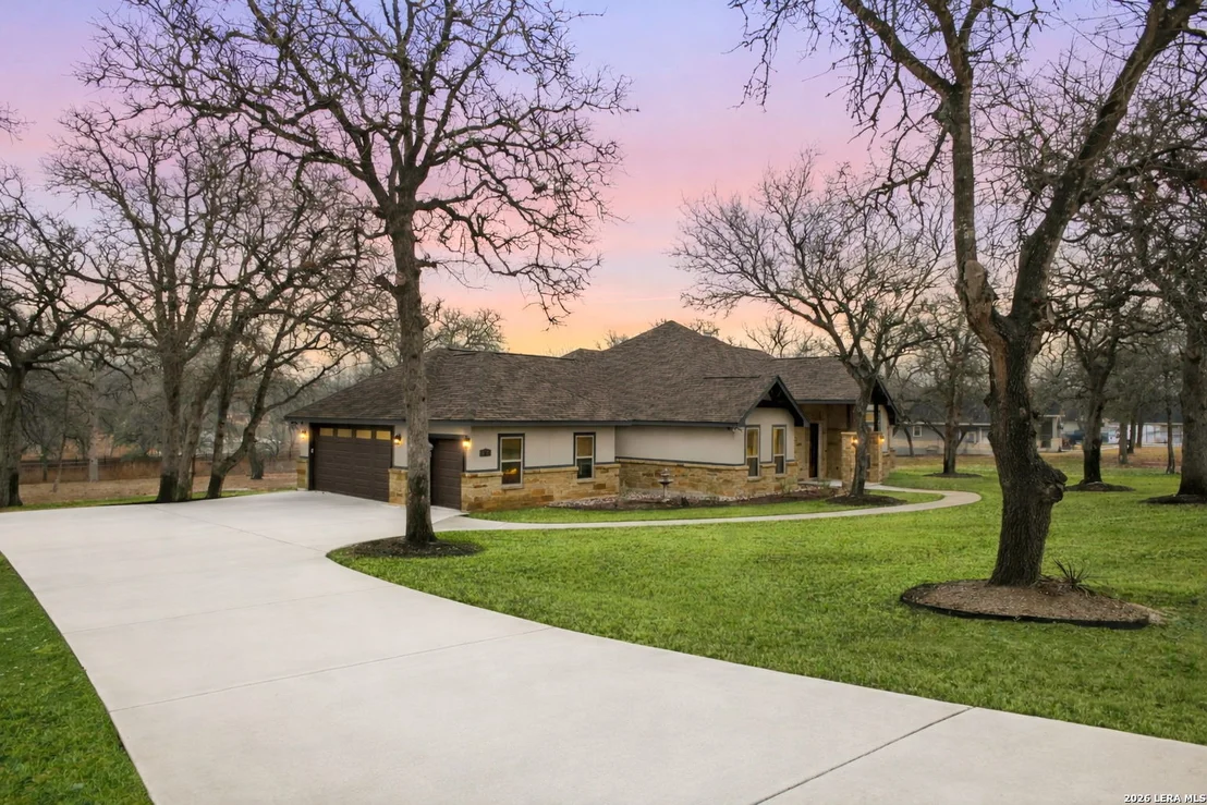 Photo of 117 Crescent Rdg