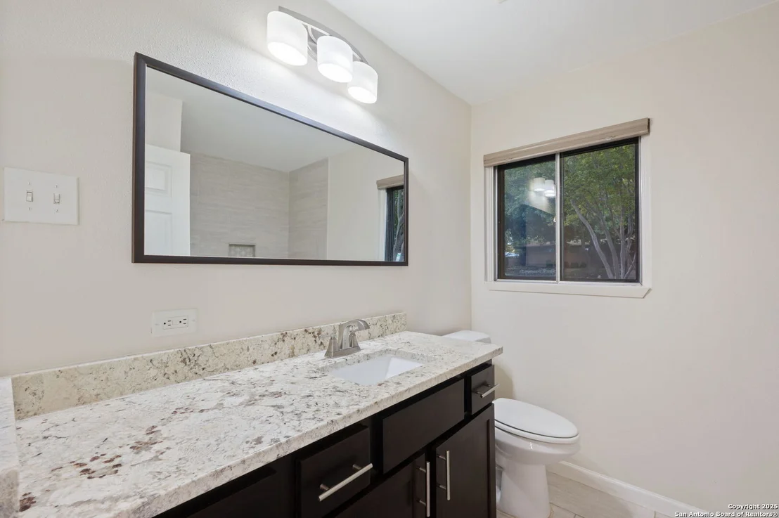 Photo of 929 Morningside