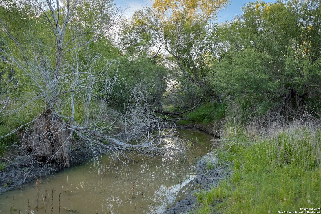 Photo of 6266 Highway 281