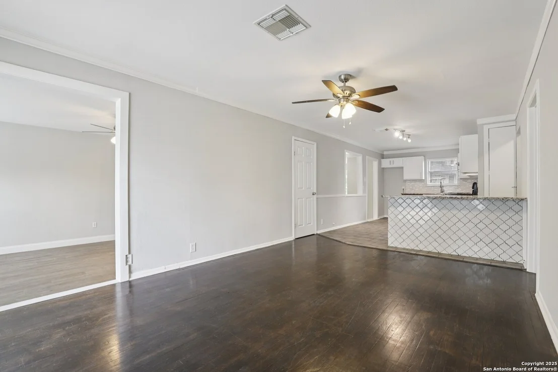 Photo of 2207 Ramona