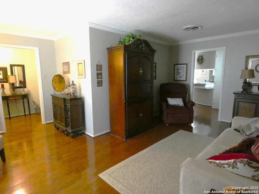 Photo of 218 Kessler Lane