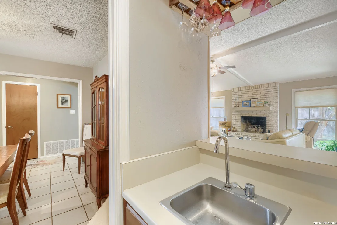 Photo of 1703 Ashley Cir