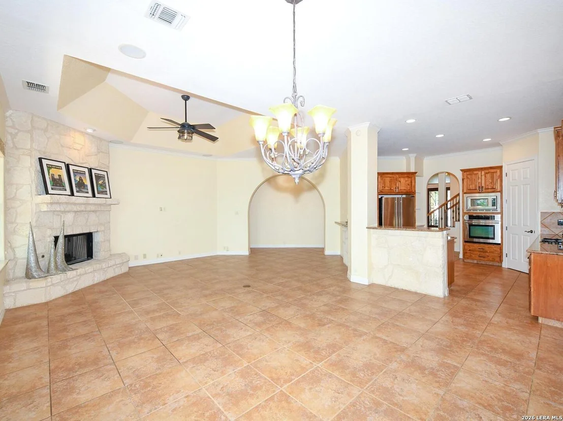 Photo of 2518 Huebner Park
