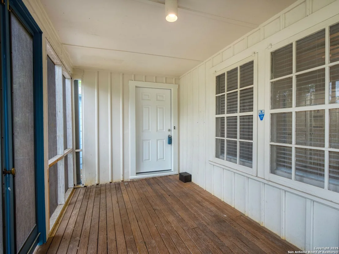 Photo of 329 Irvington