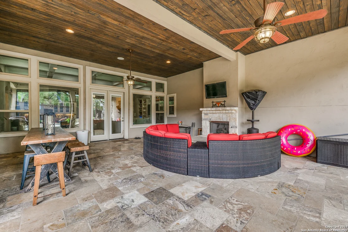 Photo of 18111 Abingdon Pl