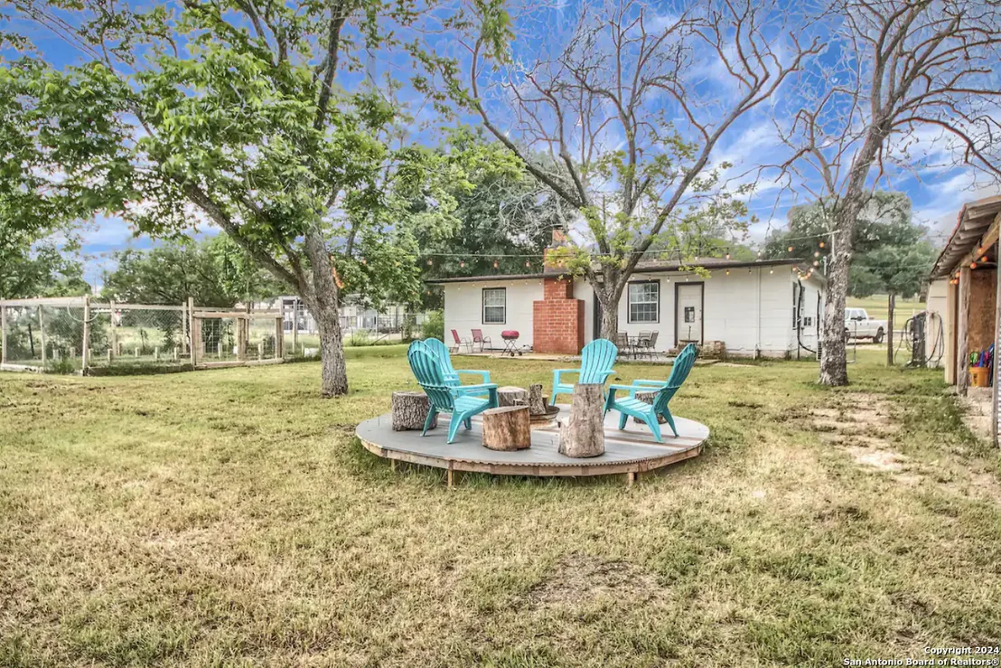 Photo of 1382 RIVER RD