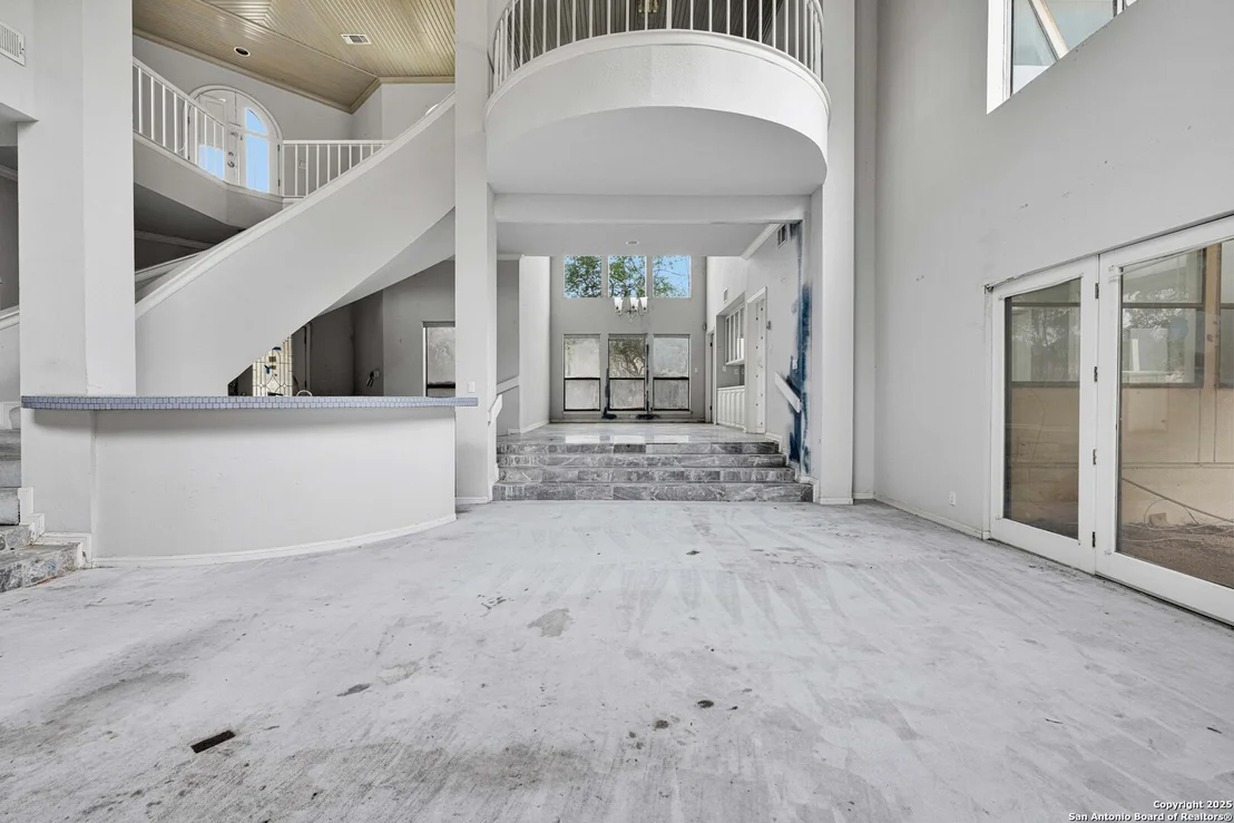 Photo of 12702 CRANES MILL