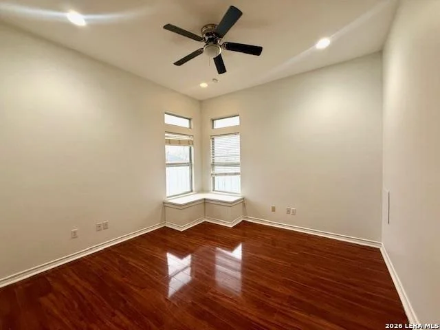 Photo of 1826 Willow Creek Dr.