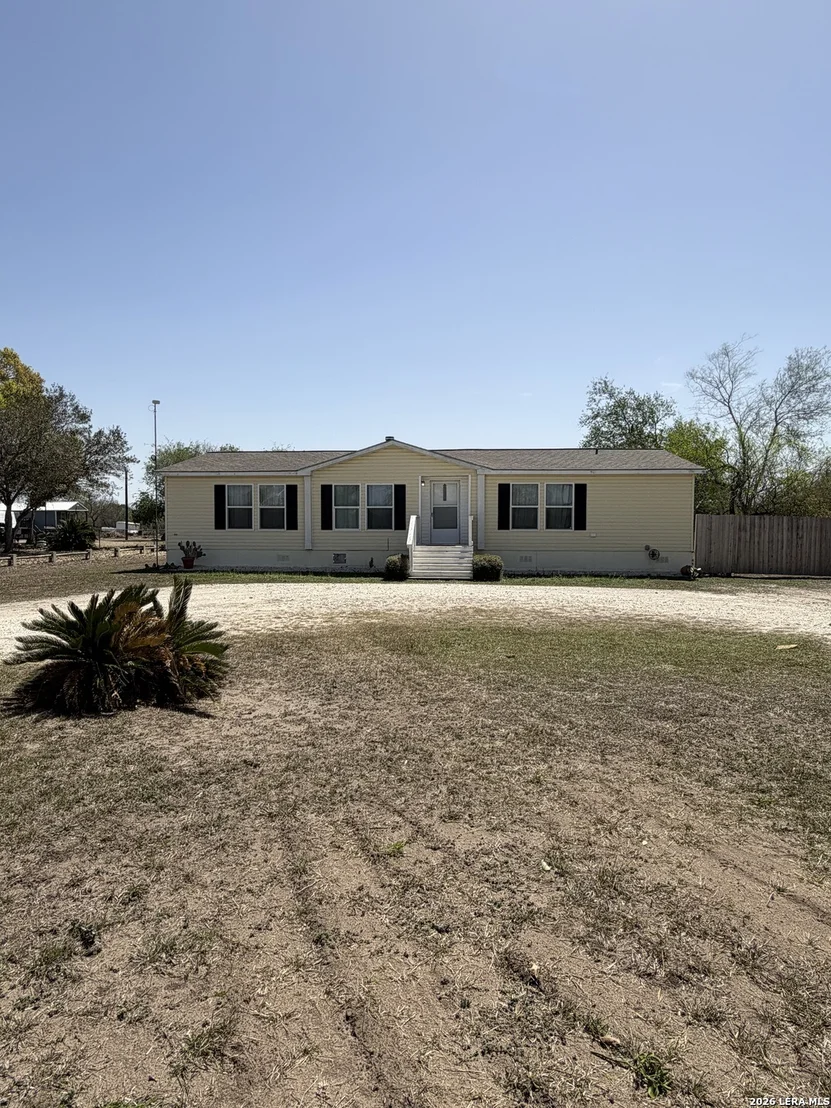 Photo of 2462 Chase Road