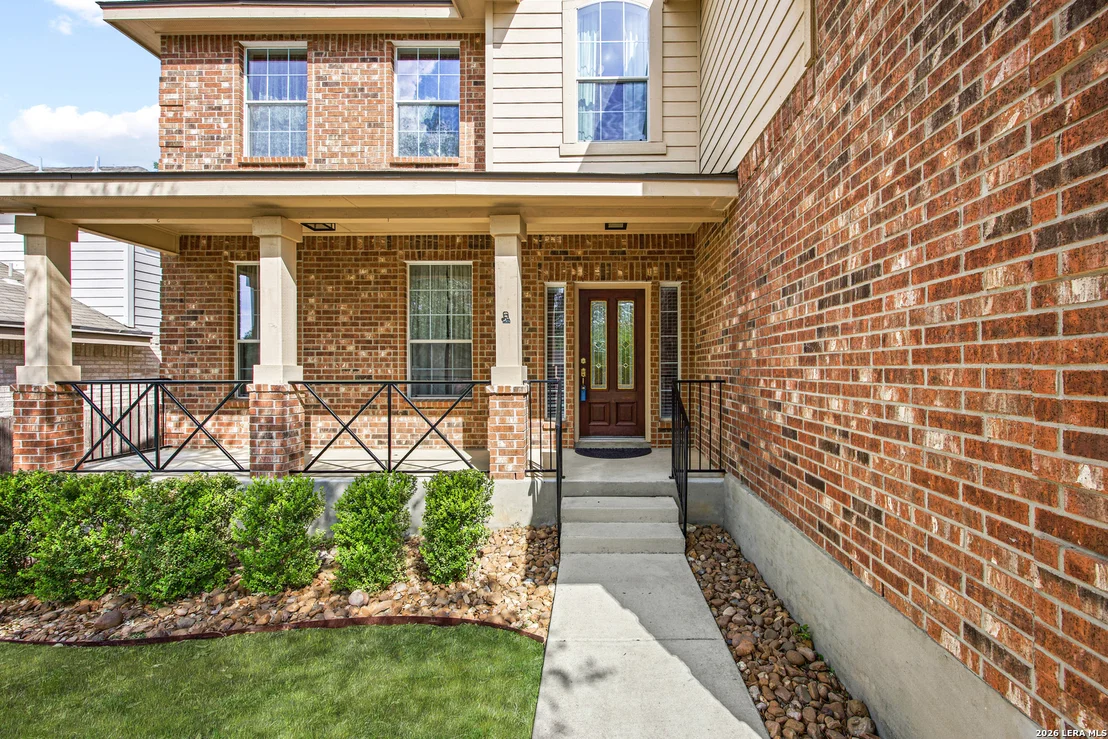 Photo of 17230 Darien Wing