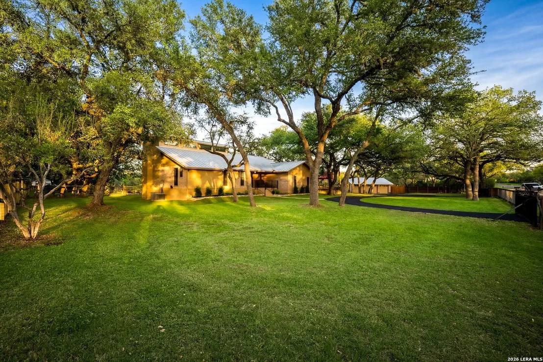 Photo of 29274 Seabiscuit Dr