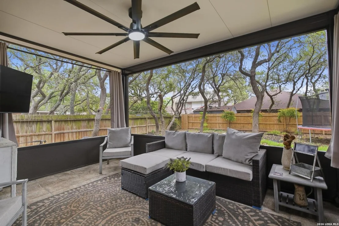 Photo of 9270 Ridge Post