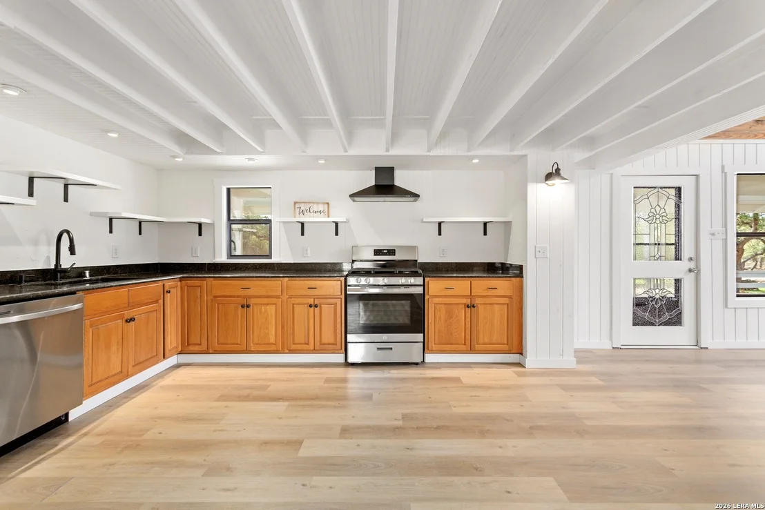 Photo of 680 ASPEN RDG