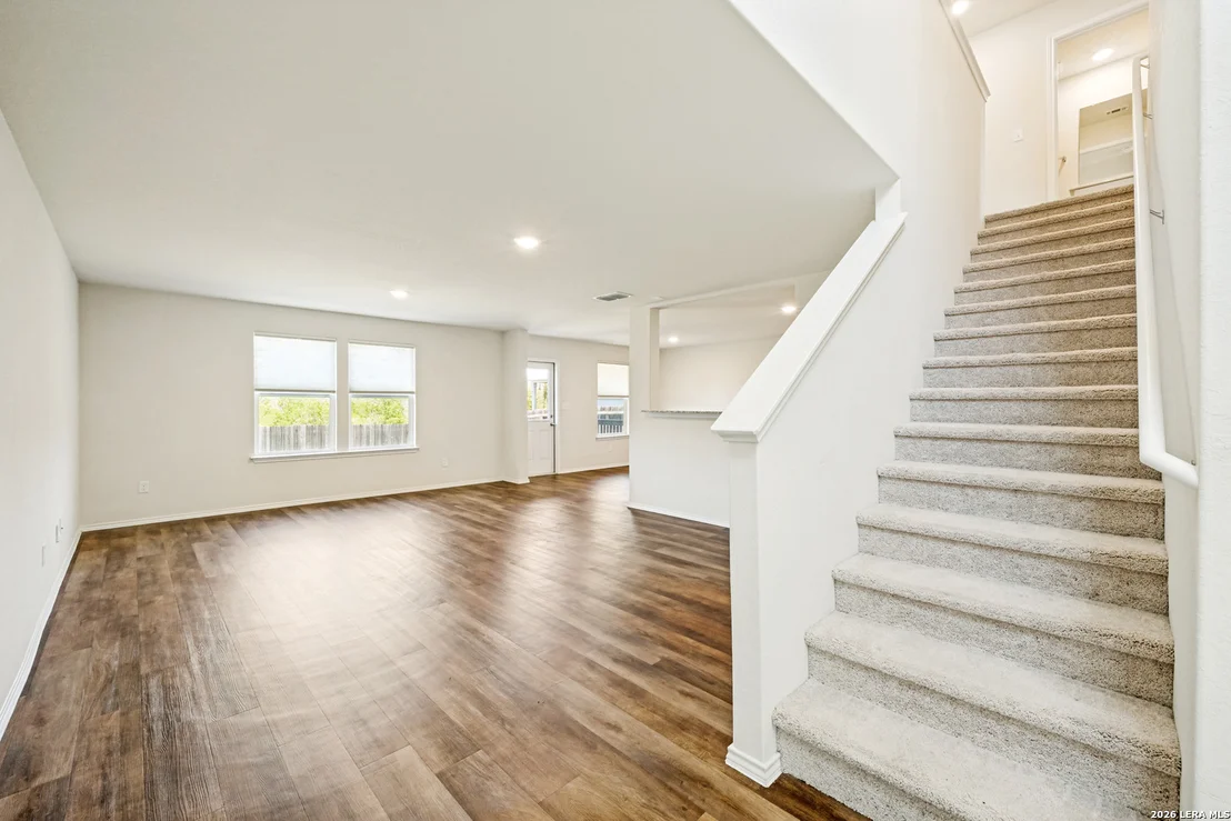 Photo of 6007 BLUESTEM WAY