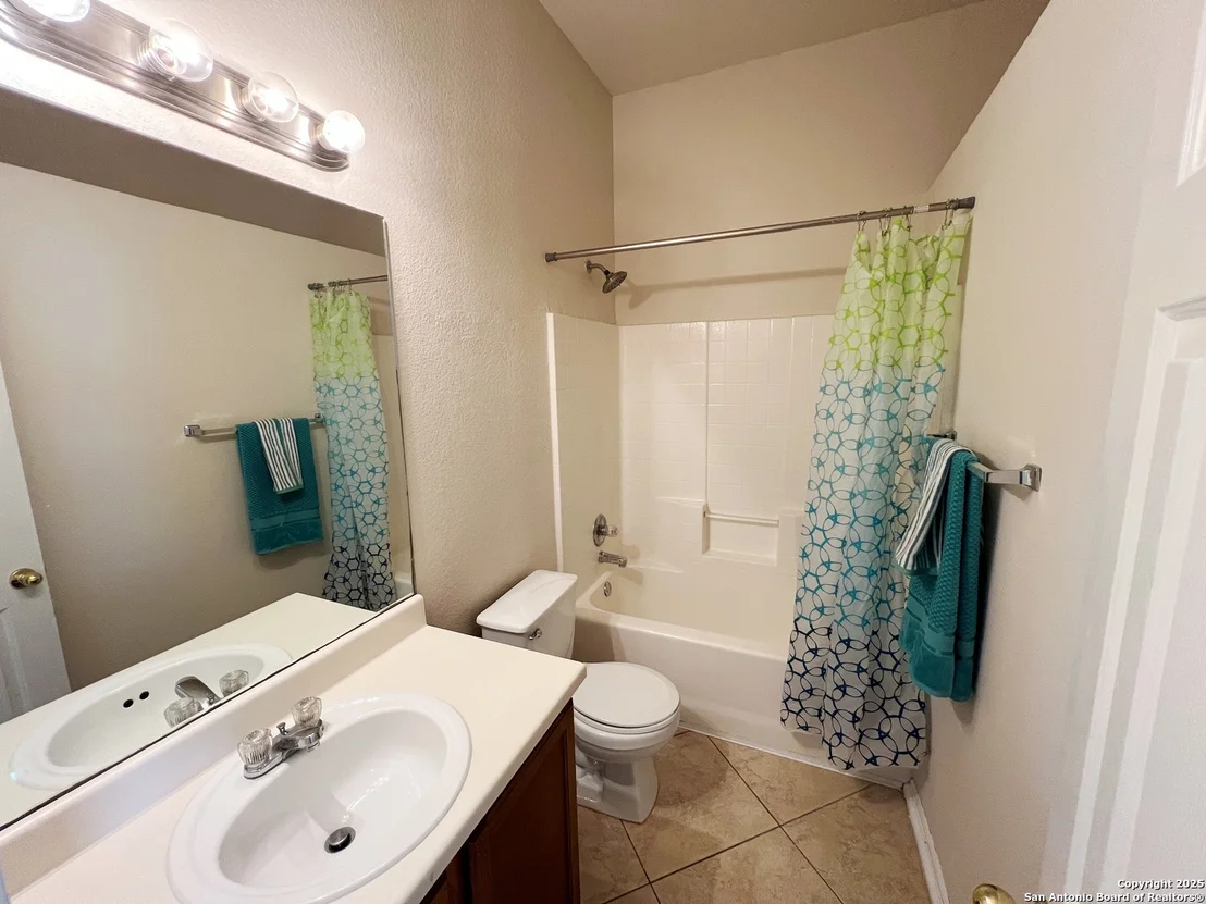 Photo of 7130 Heathers Place