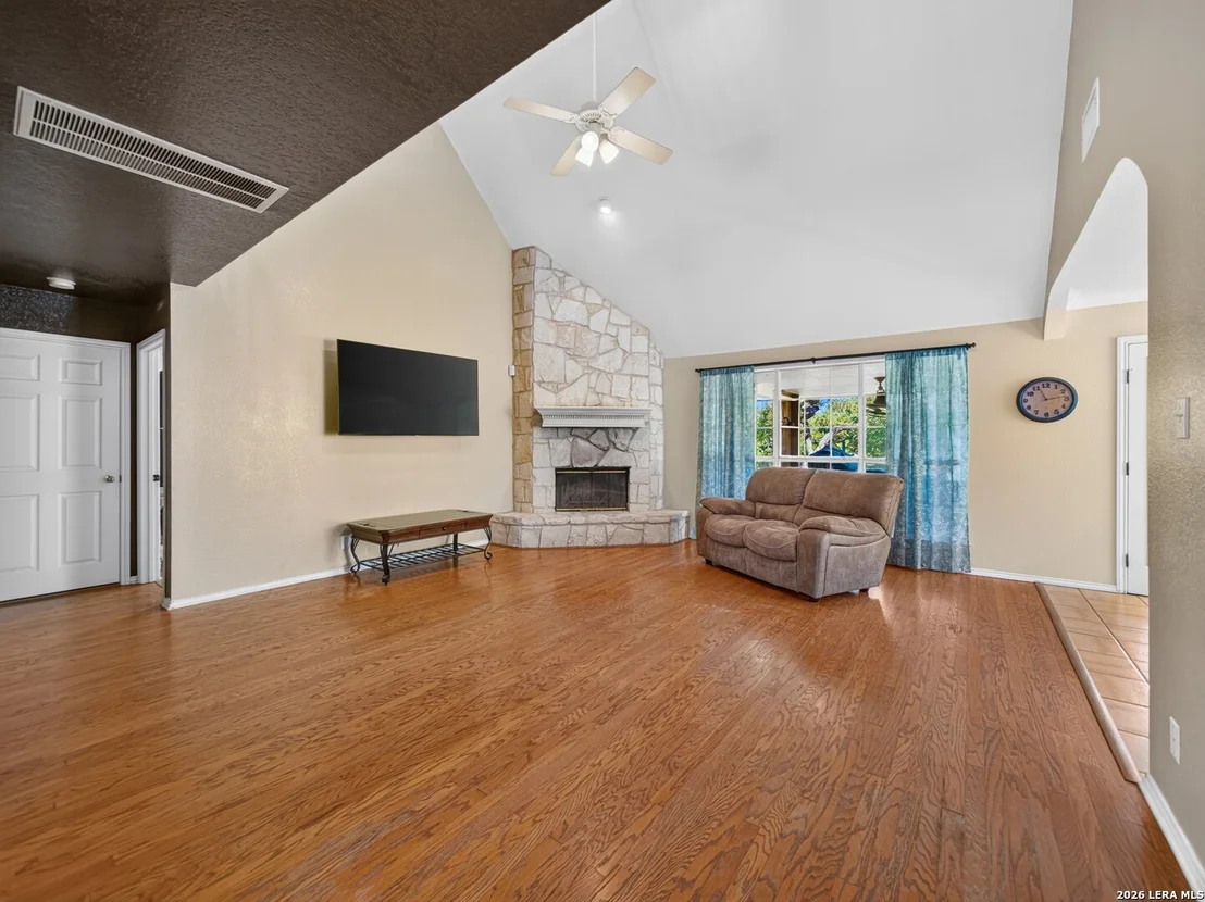 Photo of 2611 Barton Hill Dr