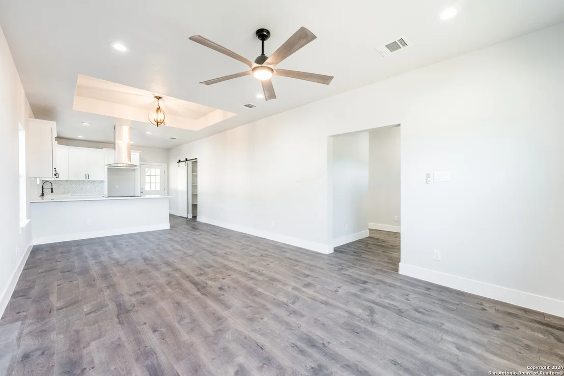 Photo of 2479 Puter Creek