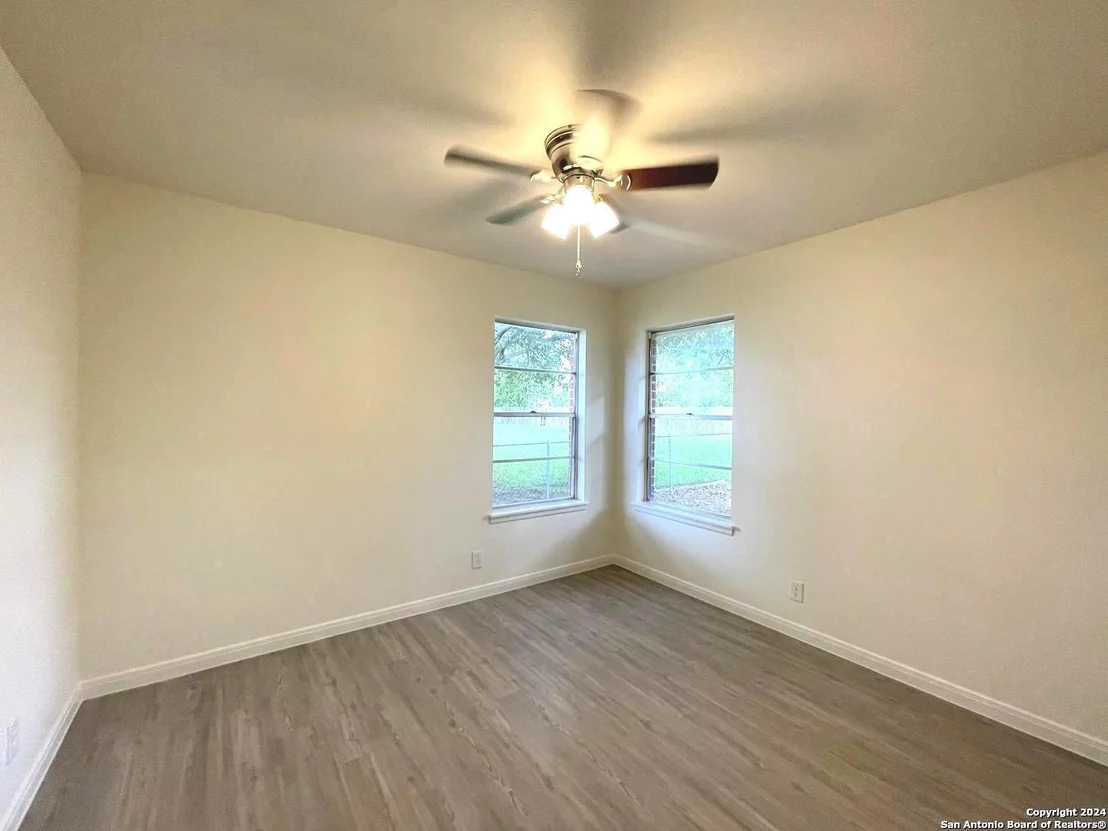 Photo of 8280 VENTURA BLVD