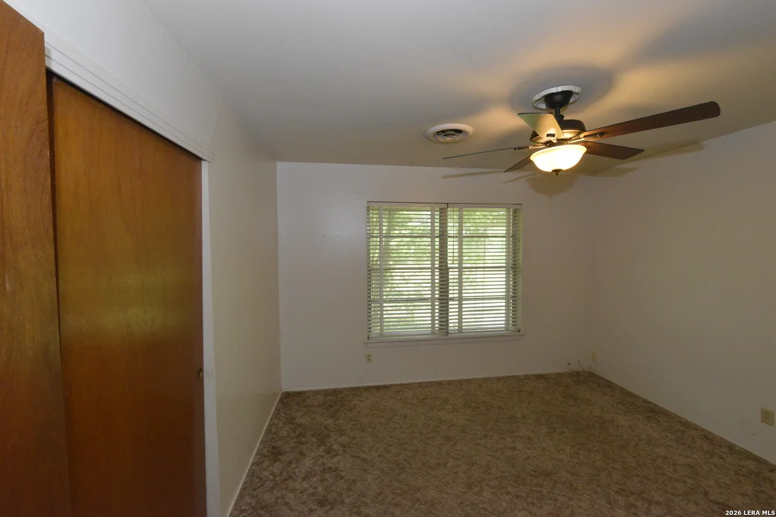 Photo of 222 ZEPHYR DR