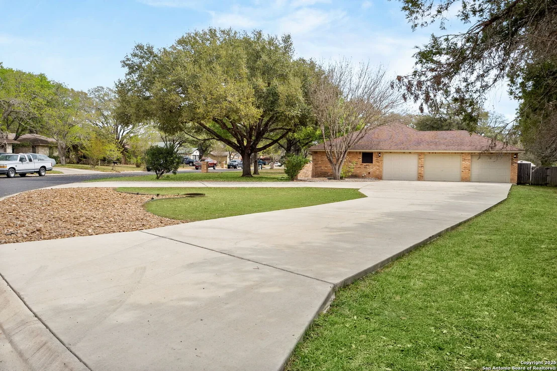 Photo of 1633 Willow