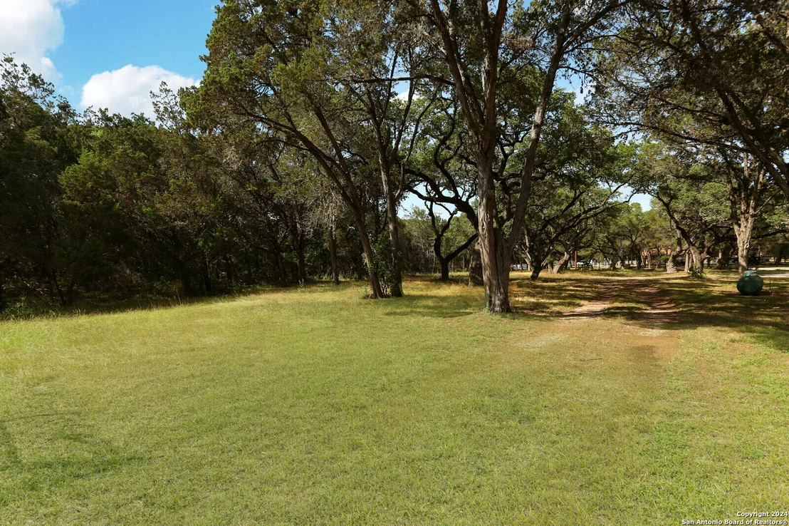 Photo of 19819 Bat Cave Rd