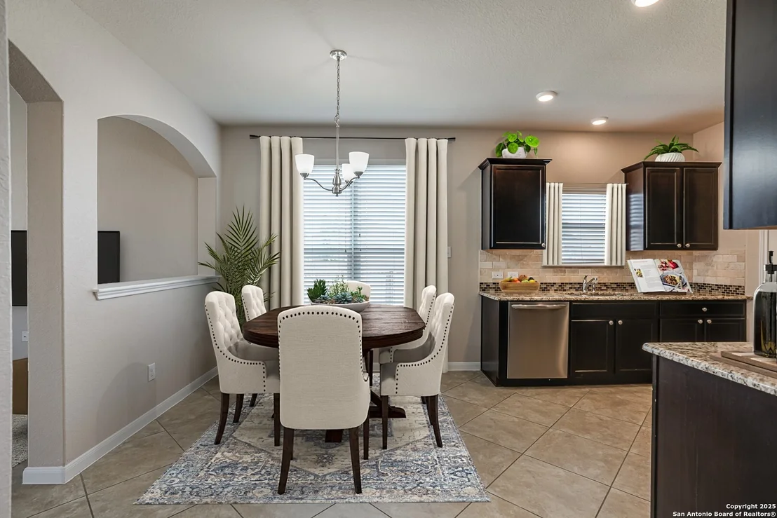 Photo of 2307 Clover Ridge