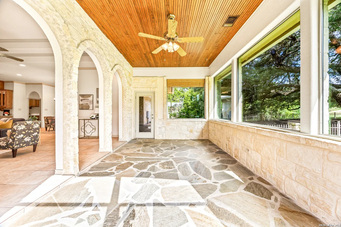 Photo of 111 White Tail Dr