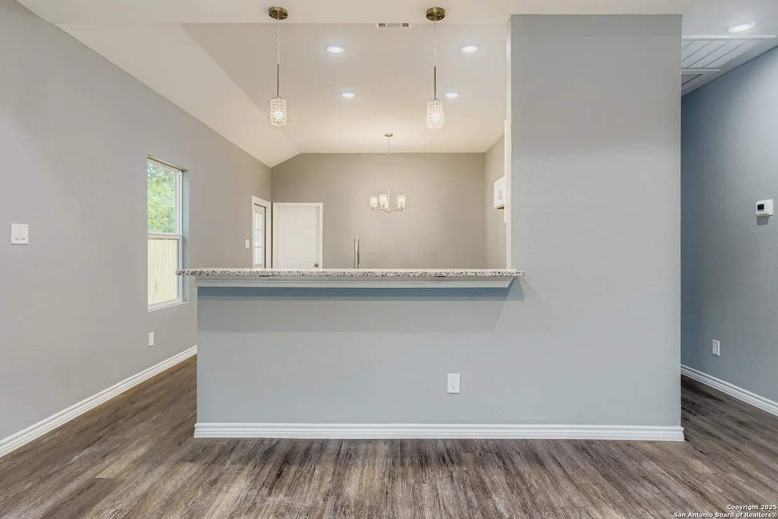 Photo of 226 Frost