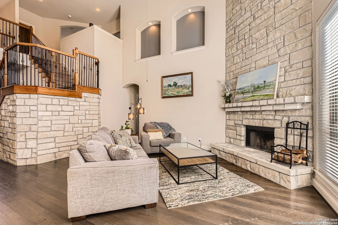 Photo of 25518 Coronado Bluff