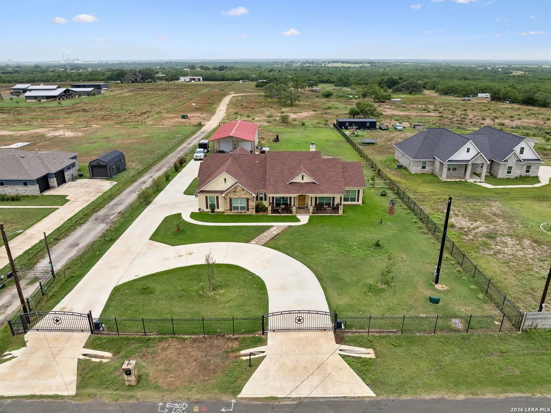Photo of 9691 Crow Ln