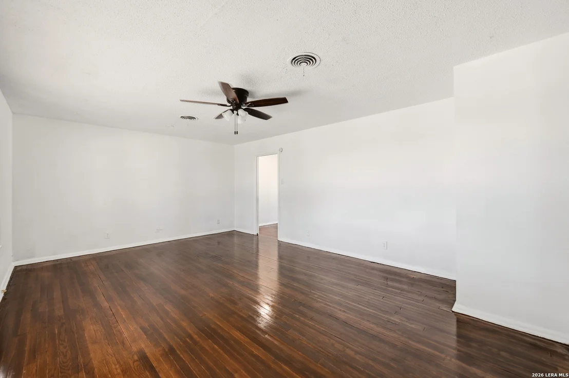 Photo of 219 Sunnycrest