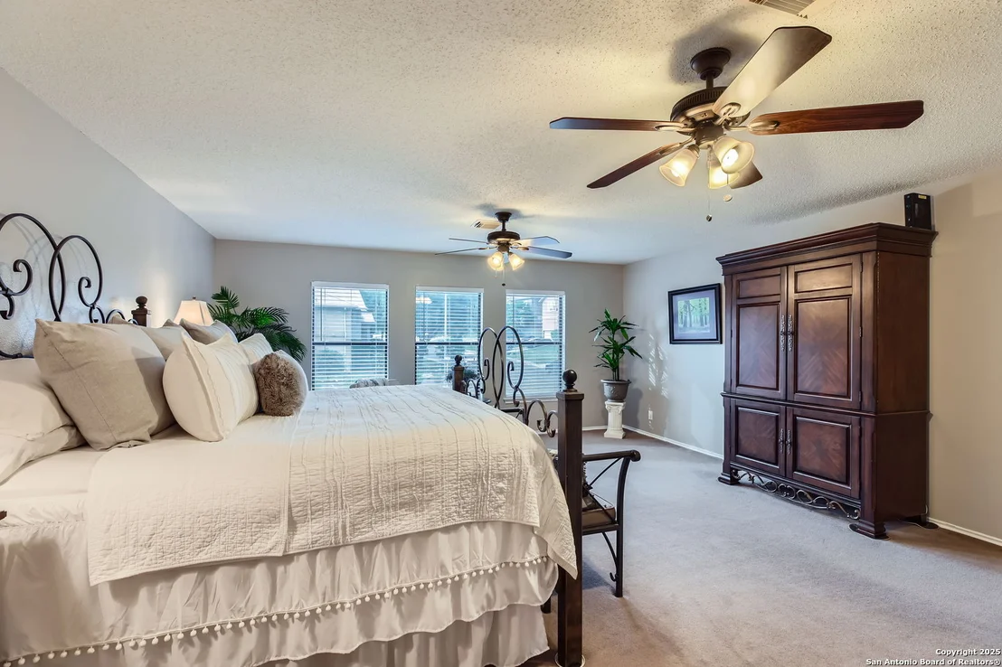 Photo of 2334 Creekside Bend