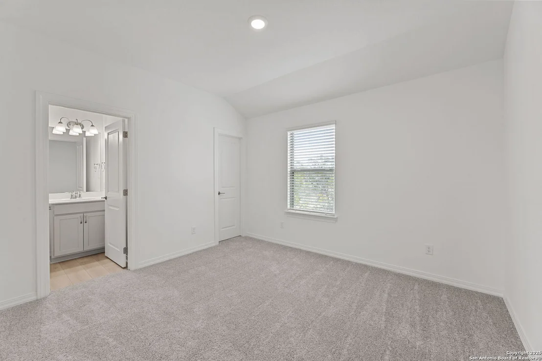 Photo of 404 Basket Grass Rd