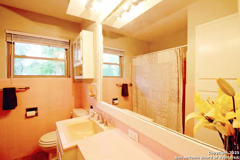 Photo of 113 ADOBE DR
