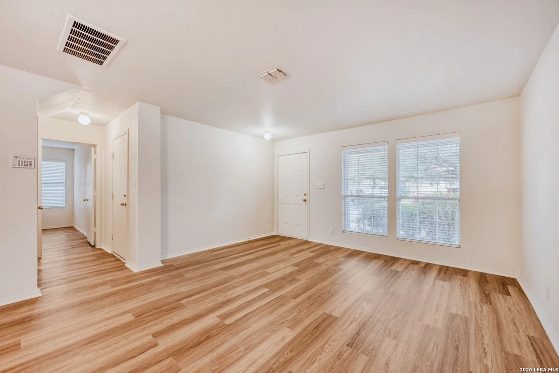 Photo of 2606 Thunder Gulch