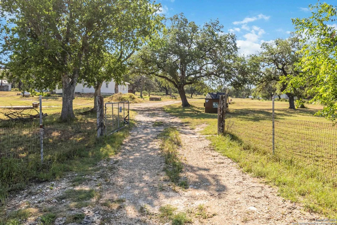 Photo of 30951 Blanco