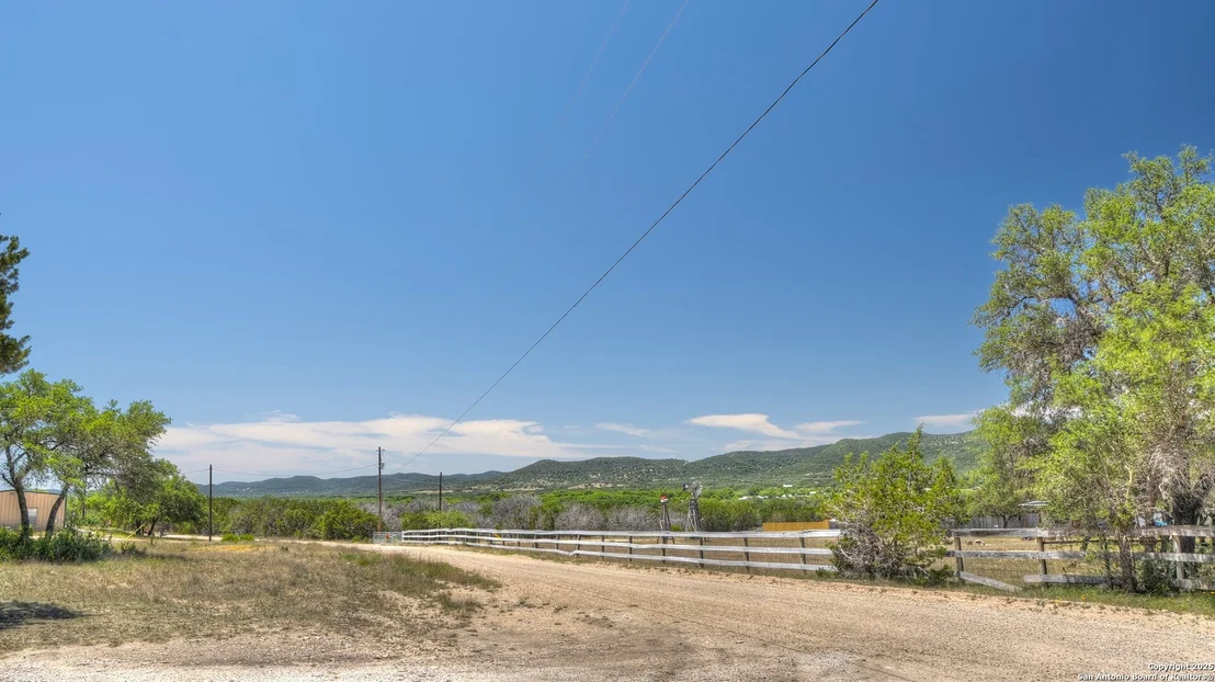 Photo of 121 David Rankin Rd