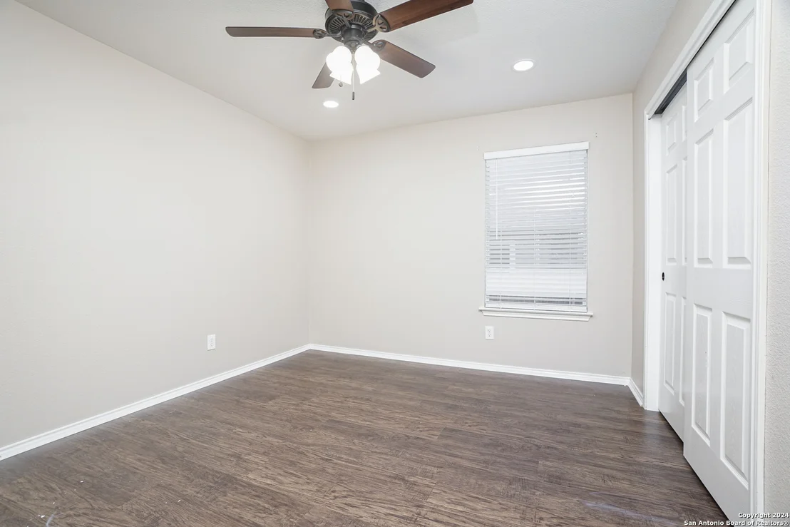 Photo of 222 COOPERS HAWK