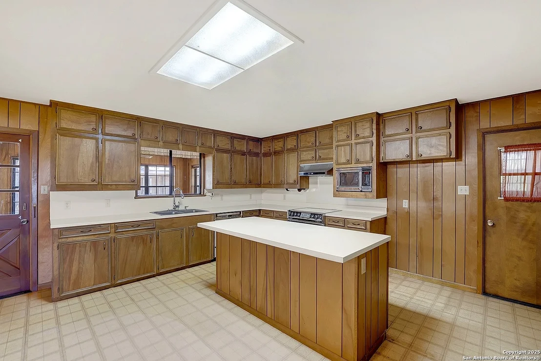 Photo of 1212 County Road 337