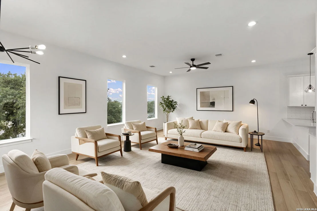 Photo of 104 MAGNOLIA CIR