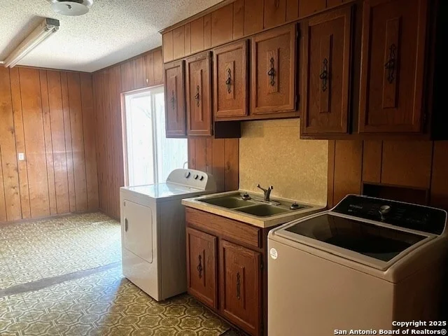 Photo of 901 Newhall