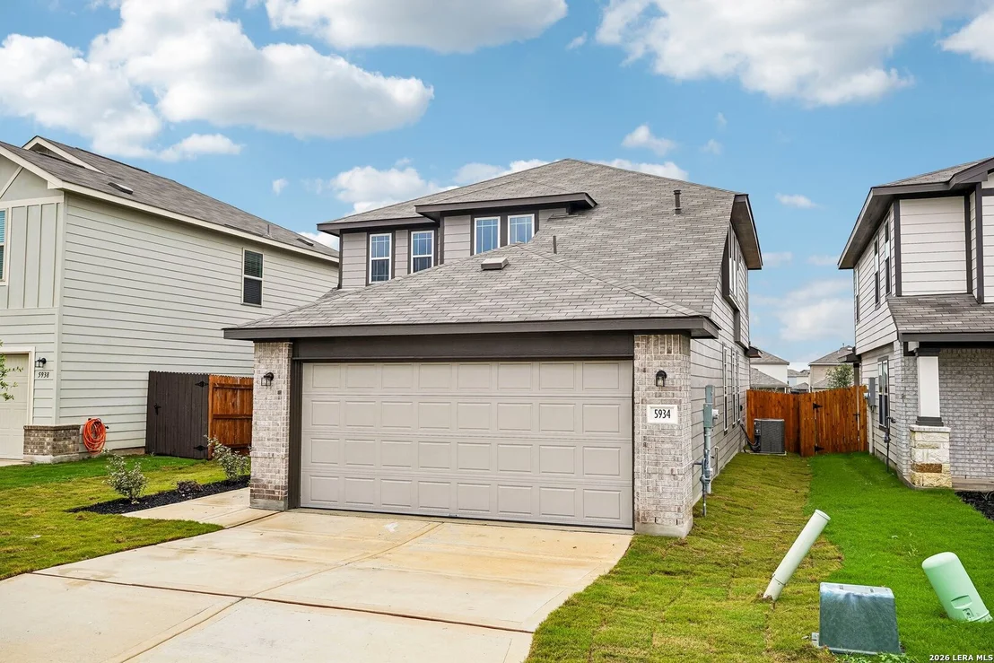 Photo of 5934 Willow Point