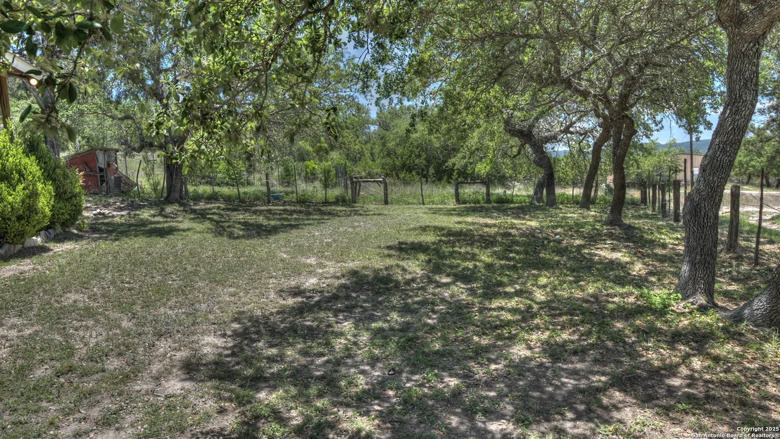 Photo of 121 David Rankin Rd