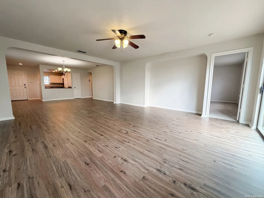 Photo of 5708 MAXFLI DR