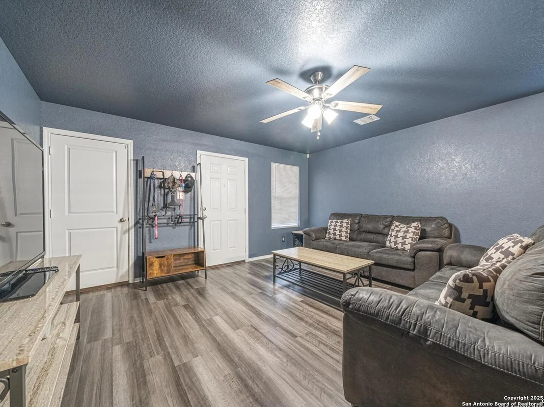 Photo of 4250 MESA CV