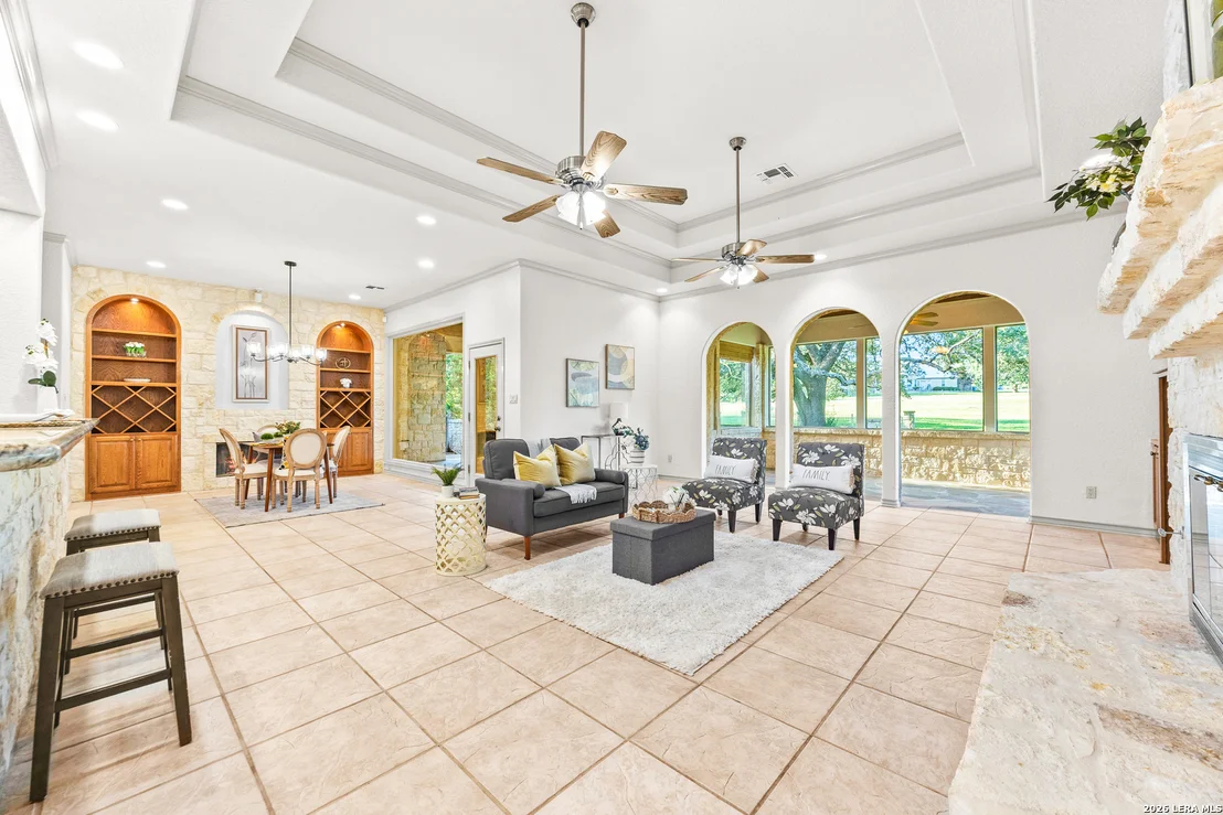 Photo of 111 White Tail Dr