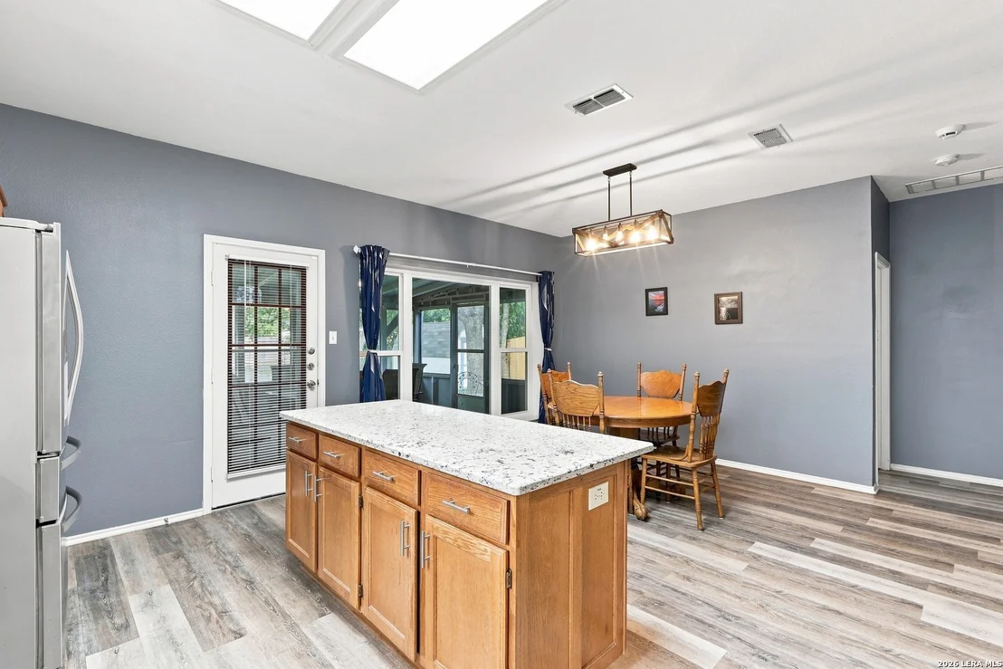 Photo of 15235 Spring Cor