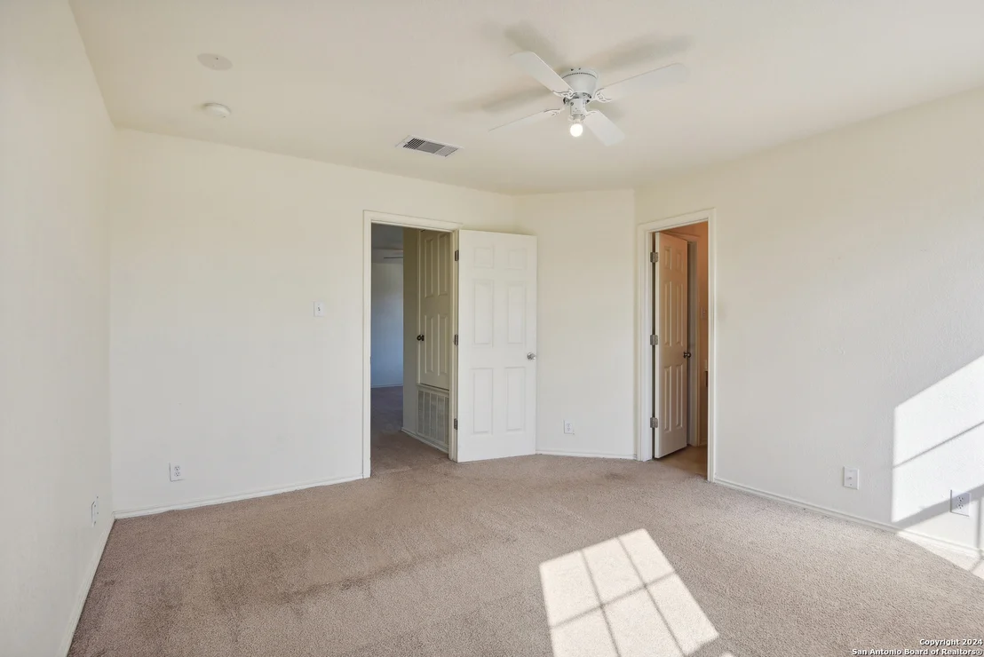 Photo of 684 CHEROKEE BLVD
