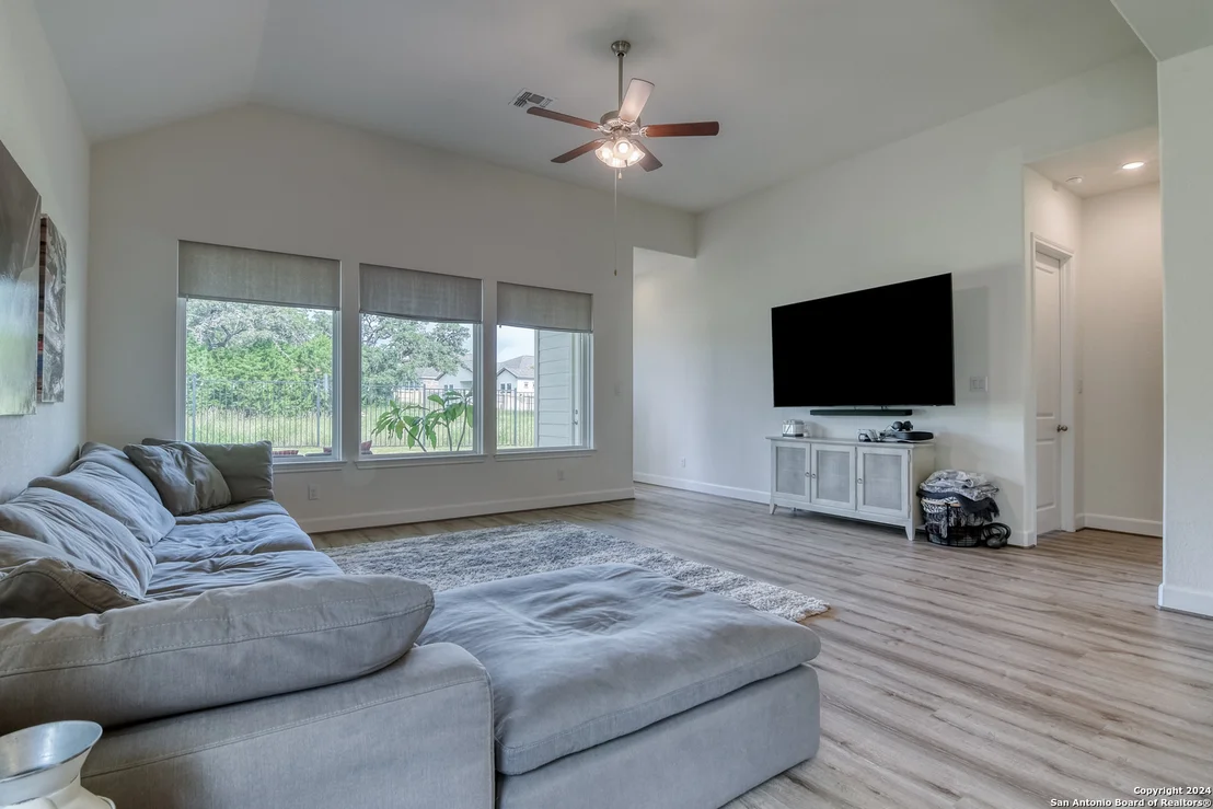 Photo of 107 Cheslyn